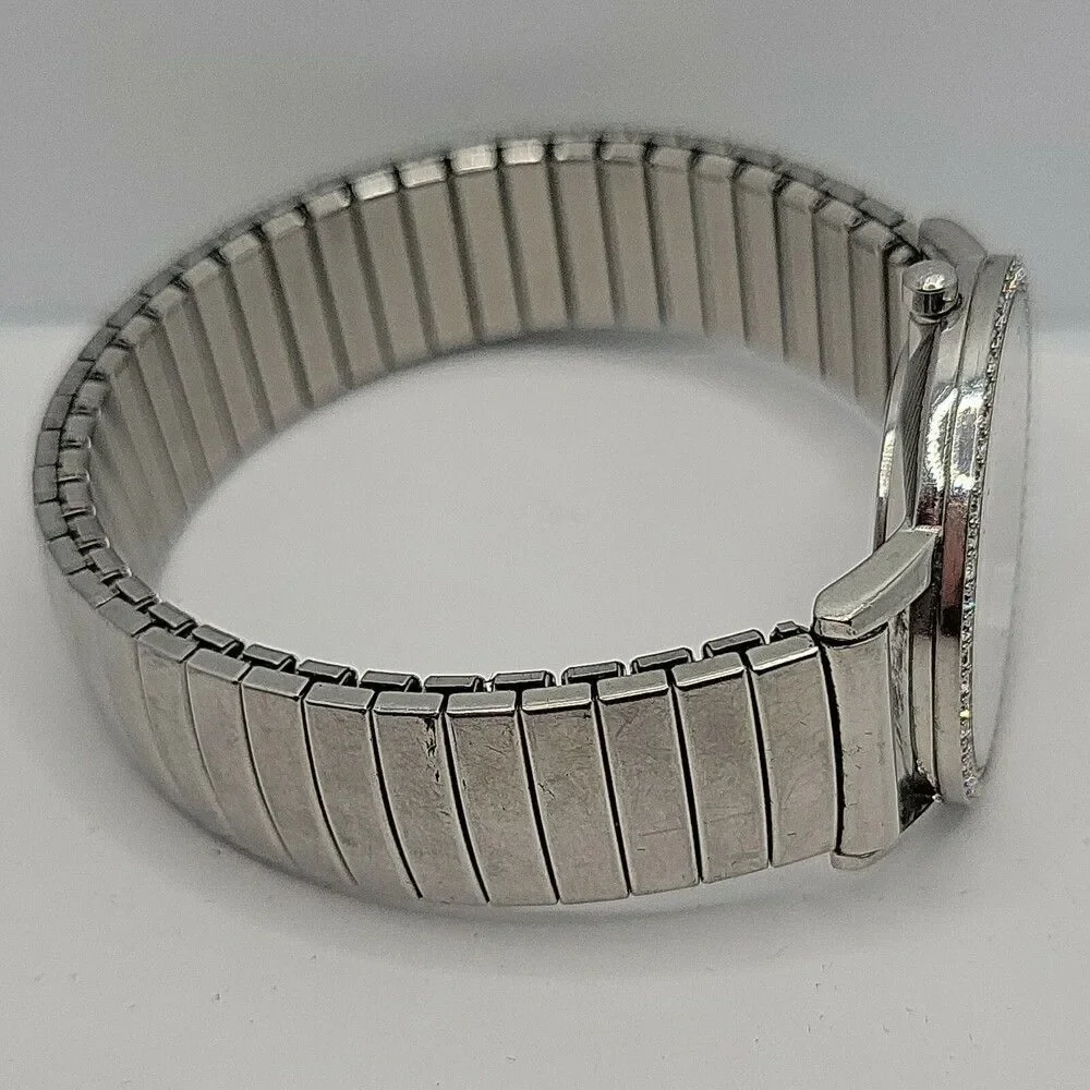 Skagen SKW2284 Women Silver Stainless Steel Analog Dial Quartz Wrist Watch AM576